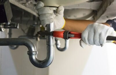 Choosing the Best Plumber: Key Factors to Consider